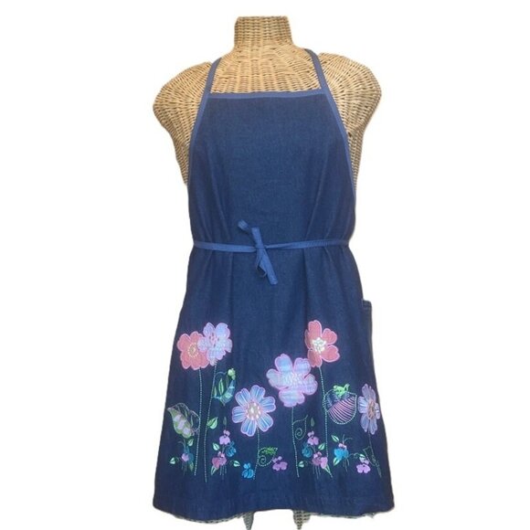 Adjustable Bib Apron Denim w/ Pockets Embroidery & Applique Floral Work Kitchen - Picture 1 of 5
